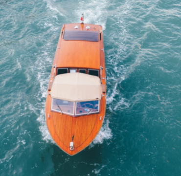 luxury yacht charter uk